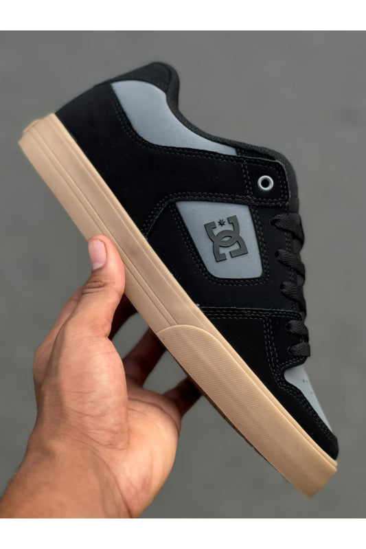 DC PURE BLACK GREY GUM