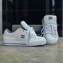 DC SHOES PURE