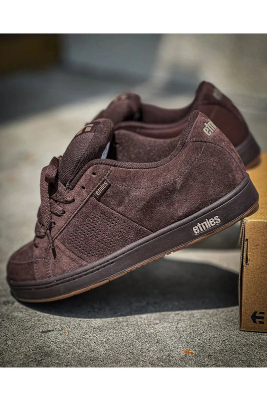 ETNIES KINGPIN