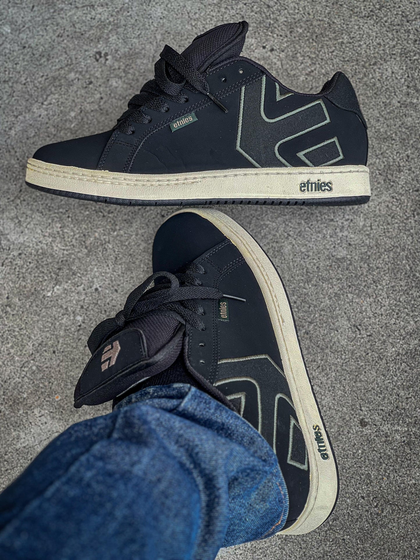 ETNIES FADER